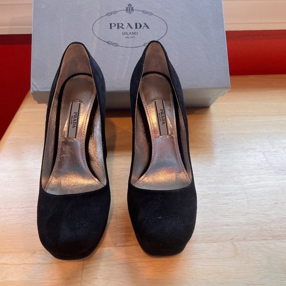 Black Velvet Prada Platform Shoes 37 1/2 (7 1/2 US) Worn Once - Picture 1 of 8